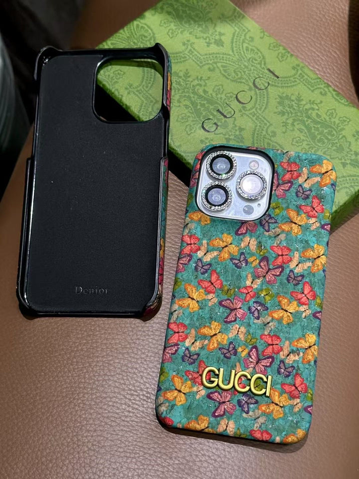 Luxury GG Floral Pattern Phone Case with Gold Logo Accent