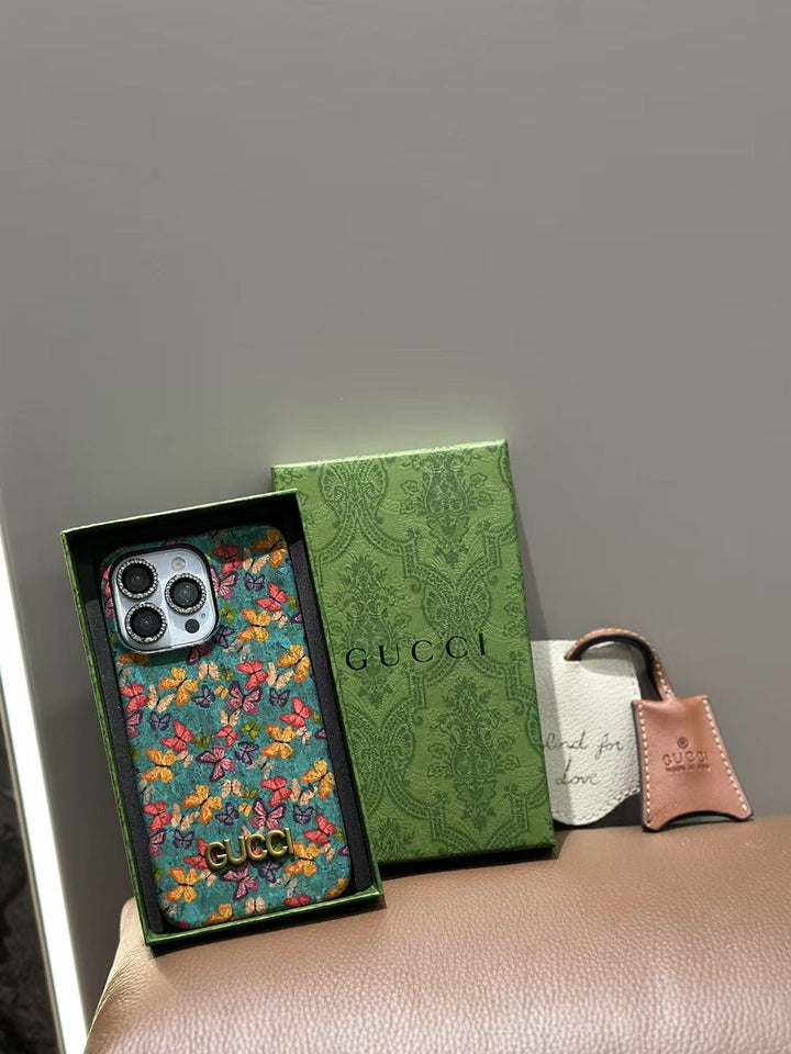 Luxury GG Floral Pattern Phone Case with Gold Logo Accent