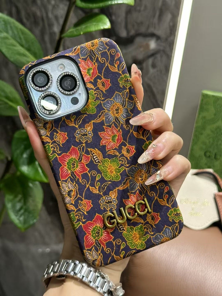 Luxury GG Floral Pattern Phone Case with Gold Logo Accent