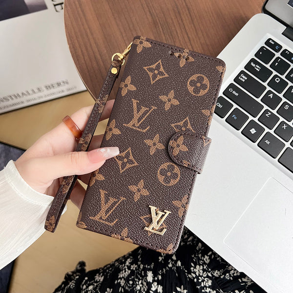 Vérité® - Classic Monogram Wallet LV iPhone Case