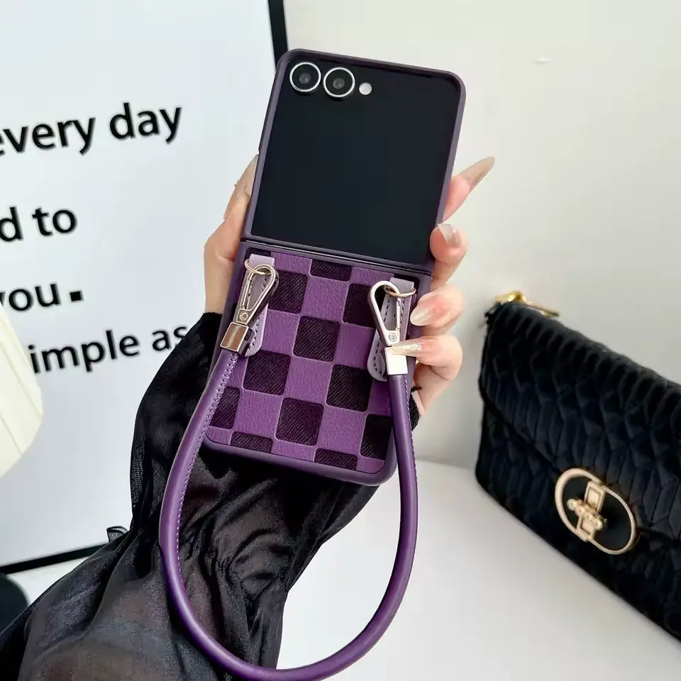 💕 ChicCheck™ – Z Flip Series