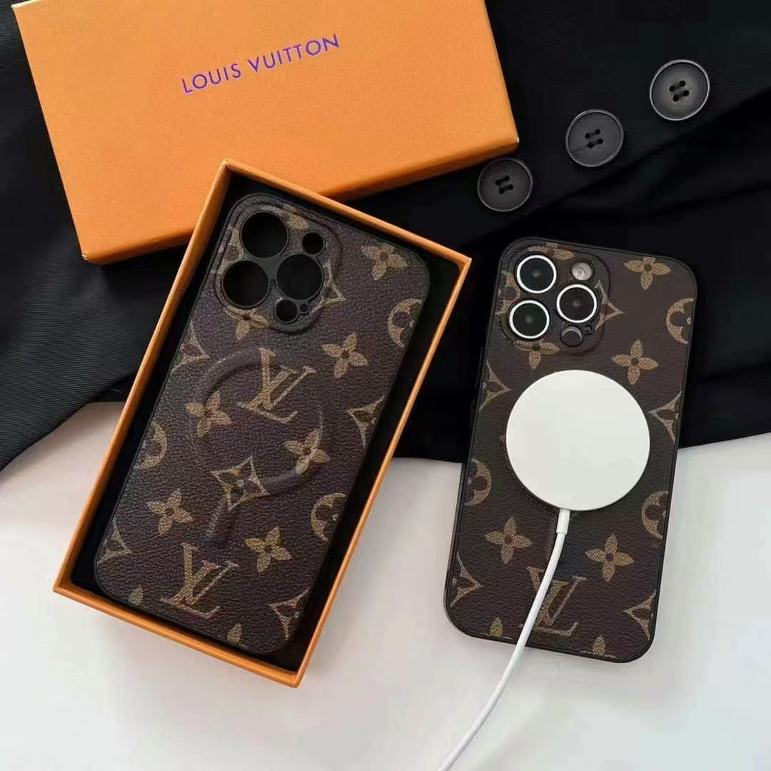 CirqueRoyal® - Embossed Signature Canvas LV iPhone Case