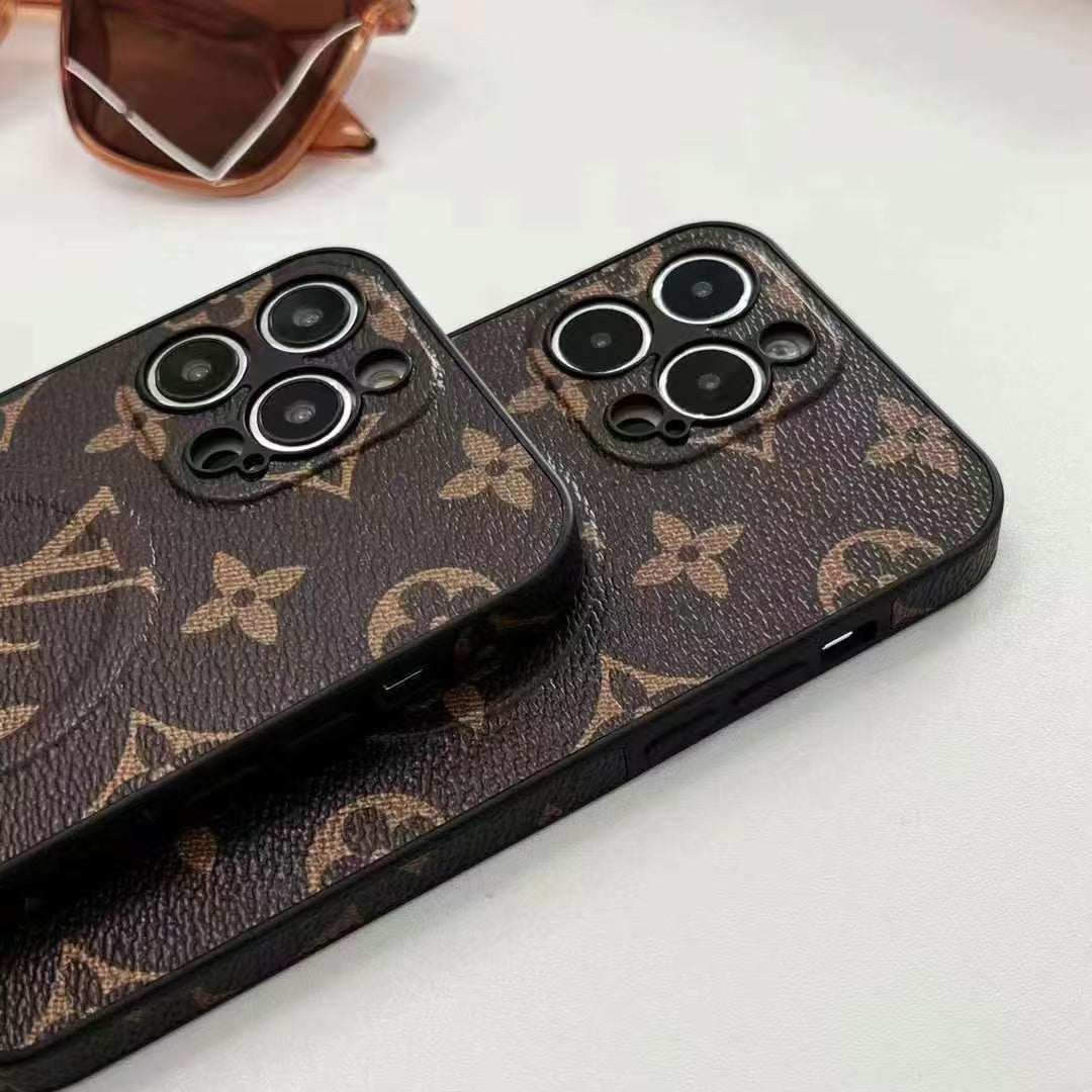 CirqueRoyal® - Embossed Signature Canvas LV iPhone Case