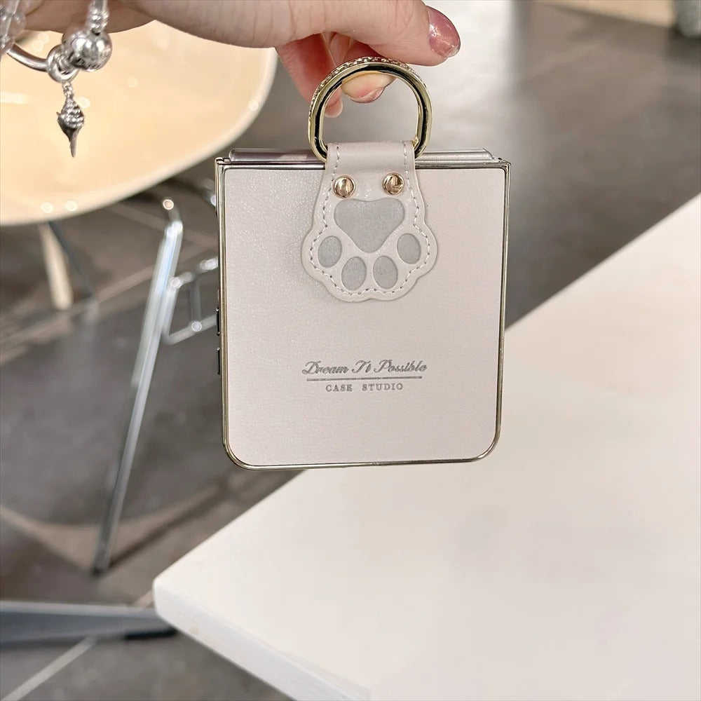 🤎 PawCharm™ – Z Flip Series